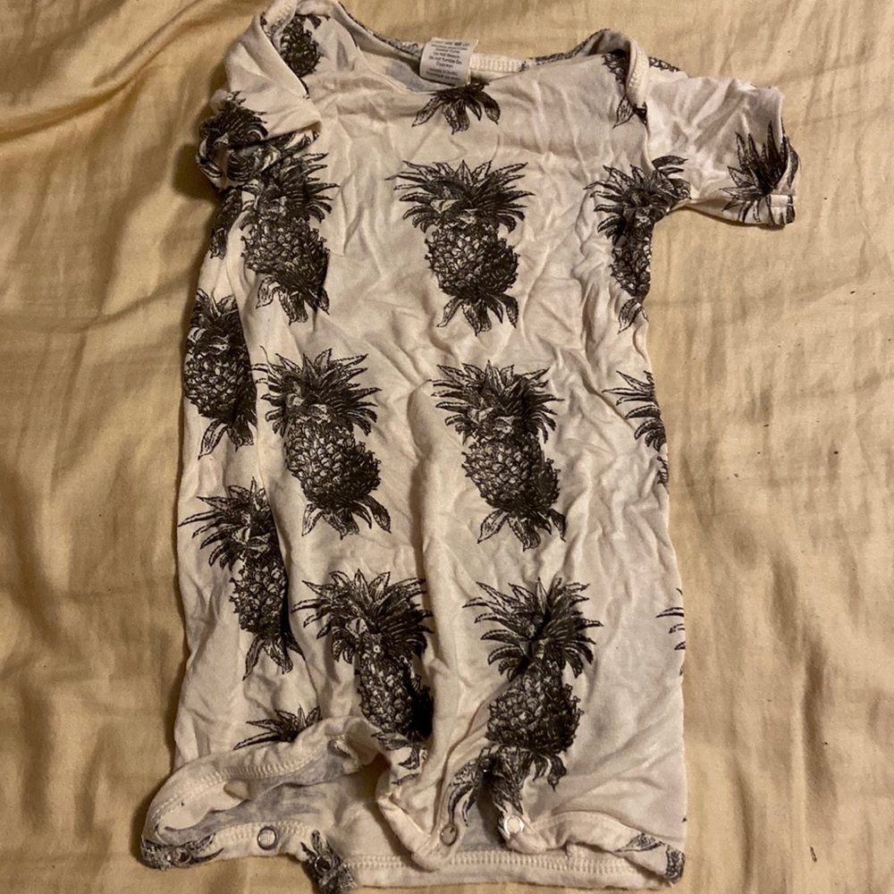 Kate Quinn romper